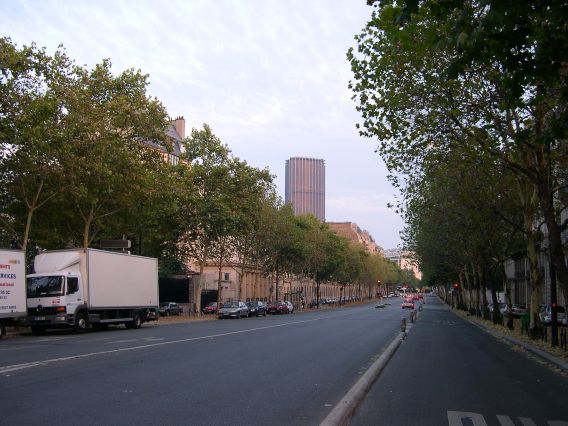 sommet de la tour Montparnasse, côté ouest.